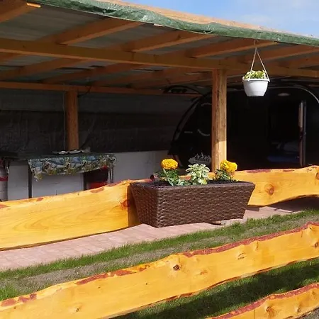 Gaestehaus Kathi Buschcamper גיינסדיאס