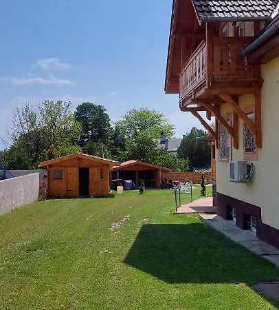 Gaestehaus Kathi Buschcamper Camping Gyenesdiás