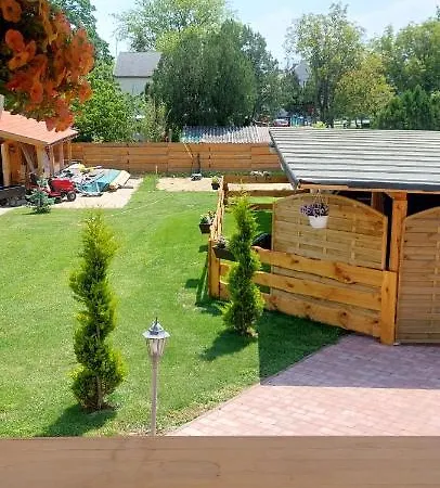 Gaestehaus Kathi Buschcamper Campsite Gyenesdias