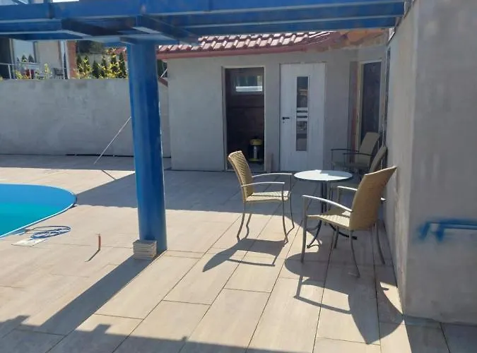 Gaestehaus Kathi Buschcamper Кемпинг Денешдиаш